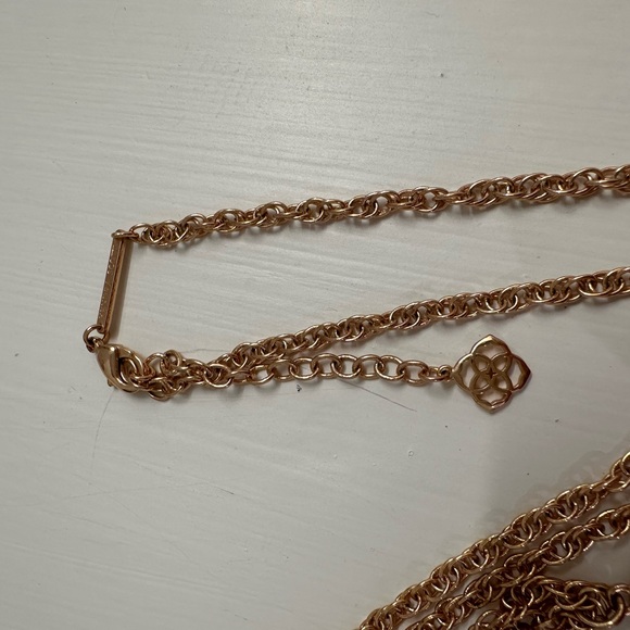 KENDRA SCOTT - RAYNE ROSE GOLD LONG PENDANT NECKLACE - CLEAR GLASS - Picture 3 of 7